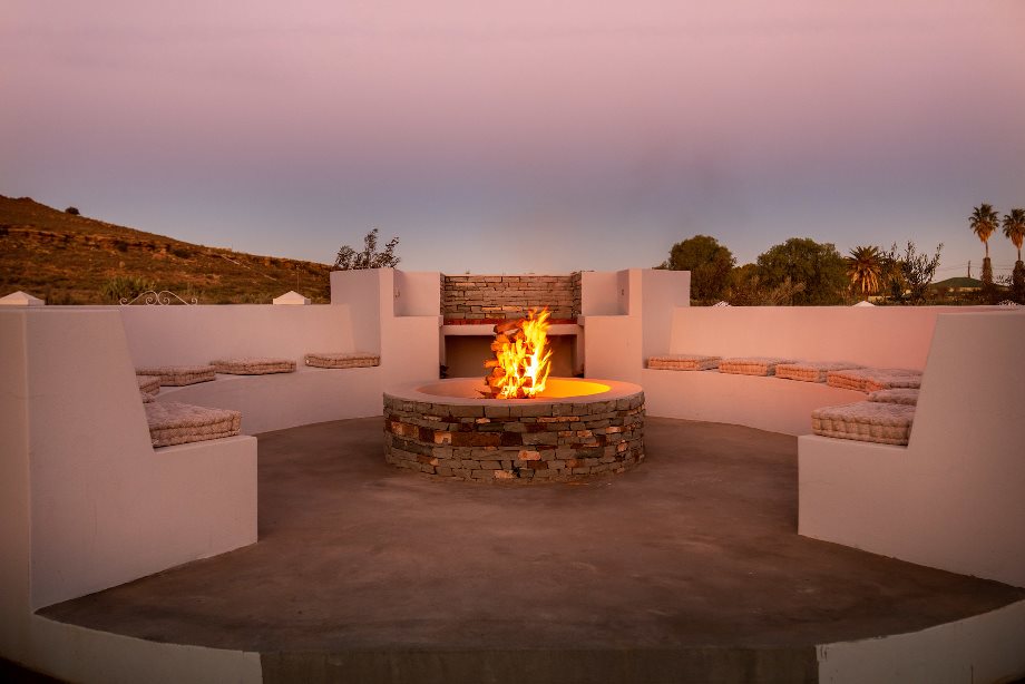 Karos Guesthouse